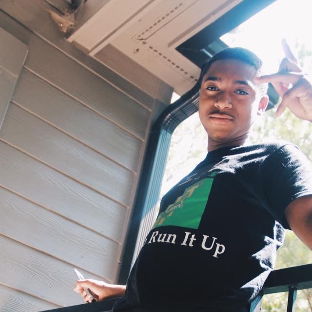 Kosmo_Runitup's tweet photo. Iconic 🦅#LilLegend https://t.co/cC10owQWus