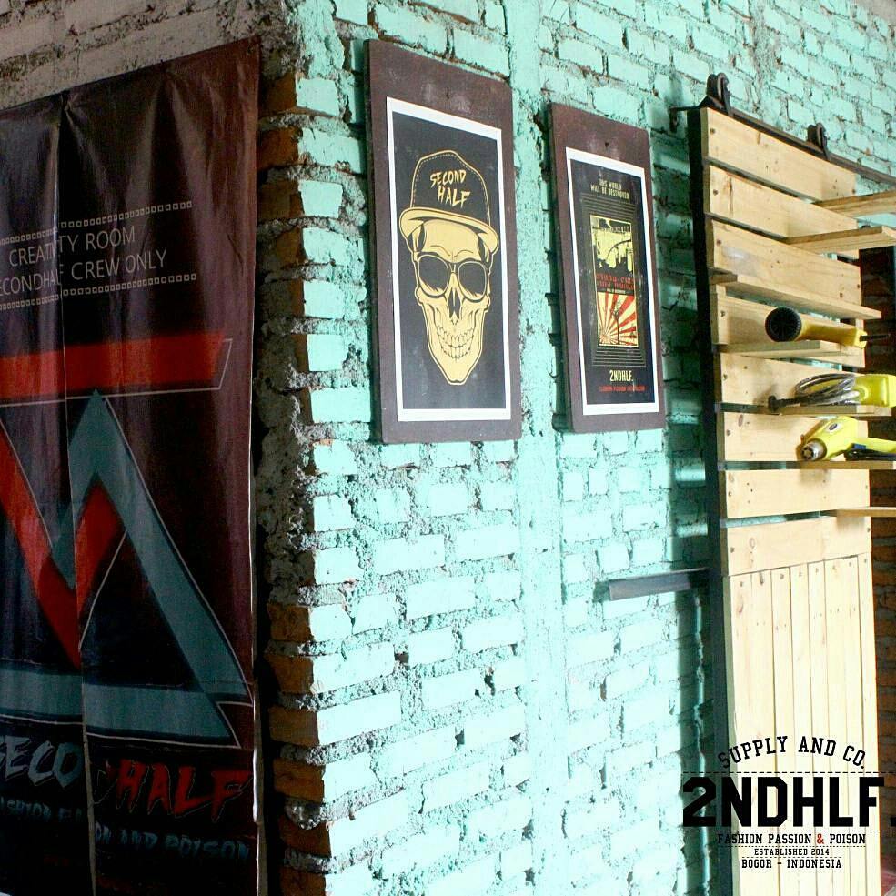 2NDHLF_prdctn's tweet photo. Workshop kami,setiap detiknya kami akan memperbaiki segala aspek yg kurang dari sebelumnya,dari segi kualitas,equipment,dan waktu pengerjaan https://t.co/ccd1yrIKlW