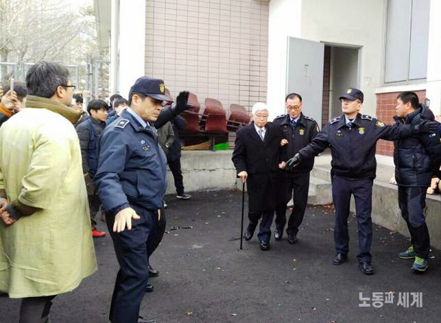 노조파괴 유시영, 2심도 실형 dlvr.it/PfQ0gh