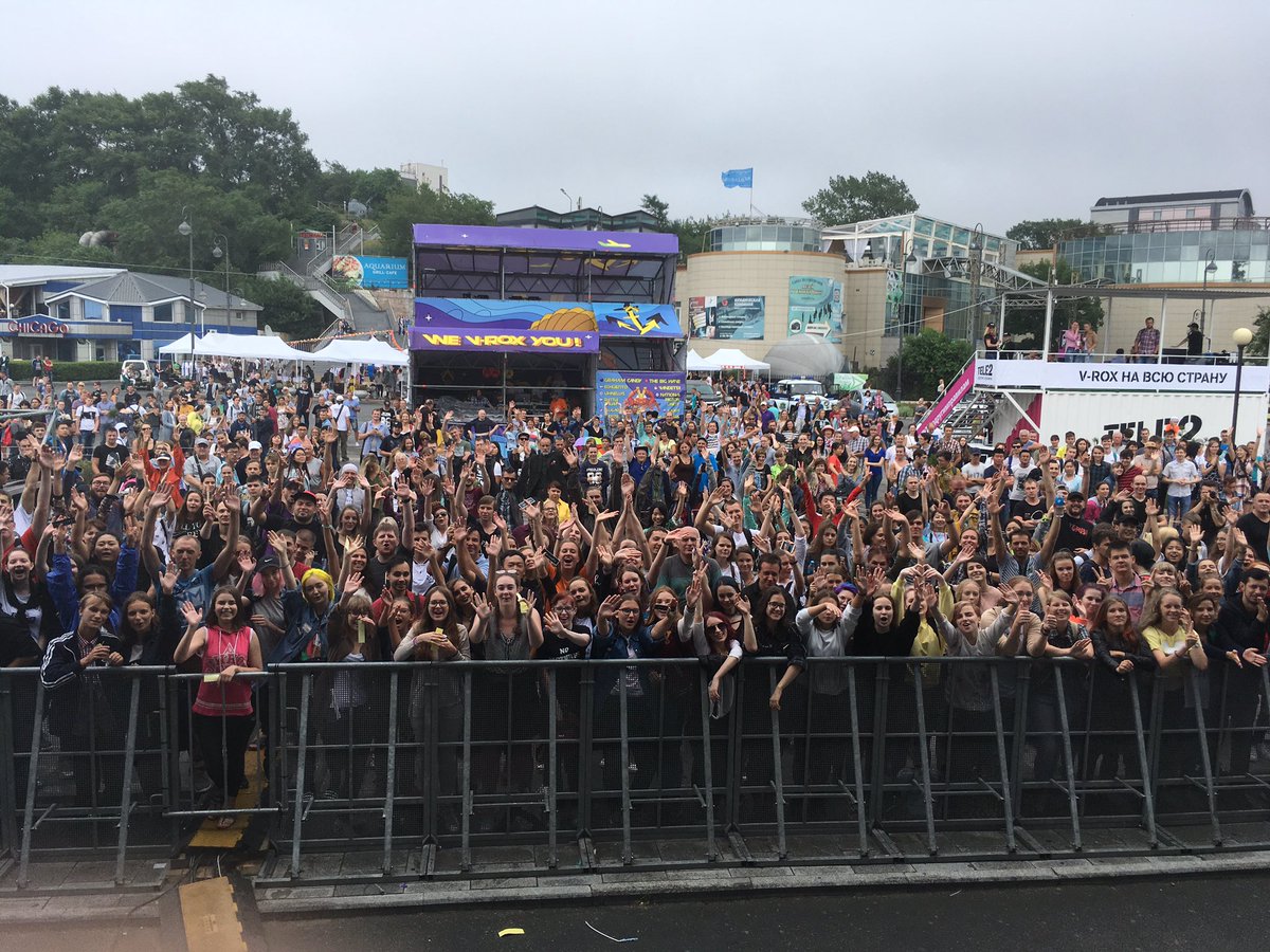 lightcraftmusic's tweet photo. Remembering #VROX 1 #Vladivostok #Russia https://t.co/RnyVZ1XyPh