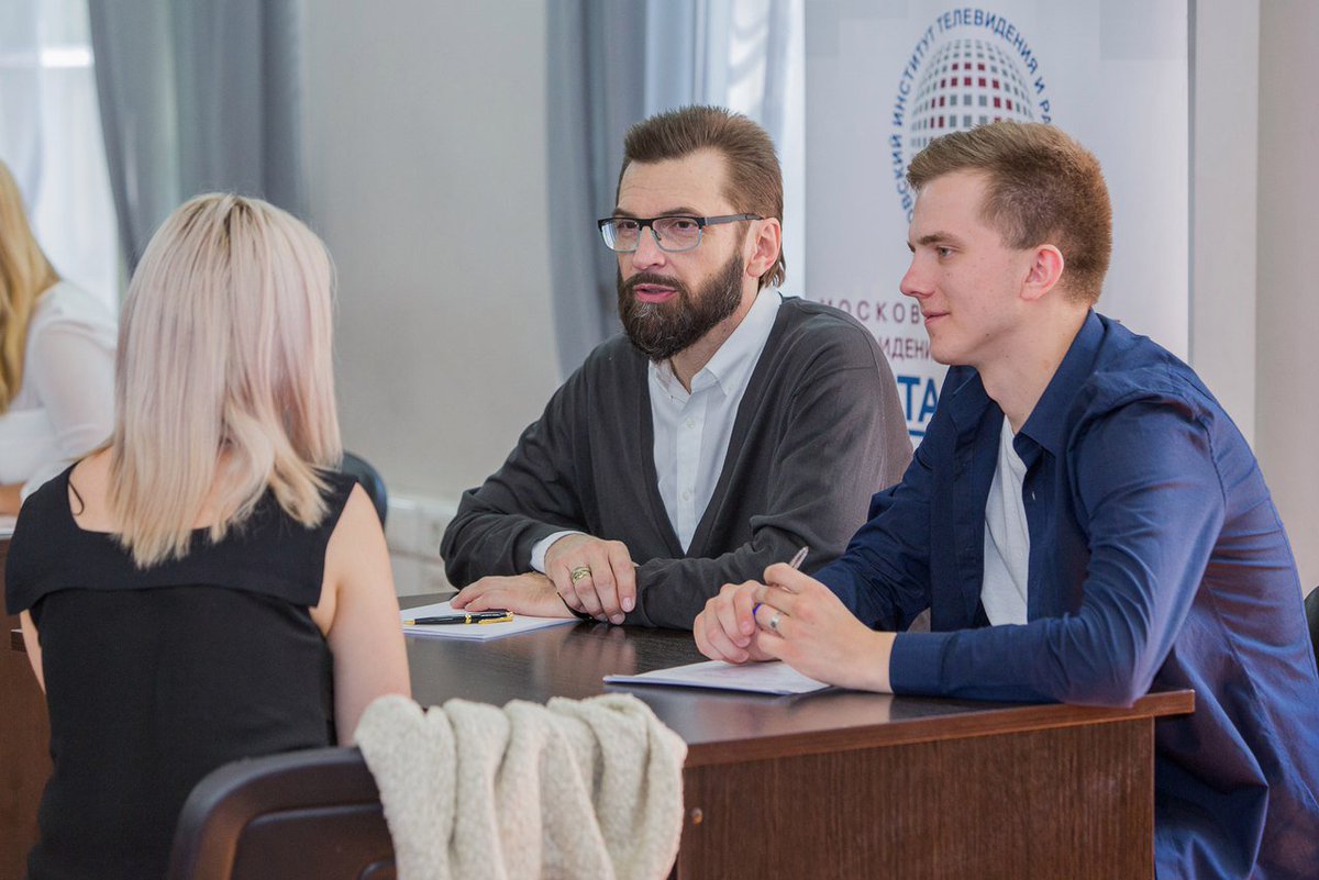 Вступительные экзамены для абитуриентов 2 ПОТОКА! Собеседование с будущими студентами факультета Журналистики провели ведущие Мастера МИТРО!