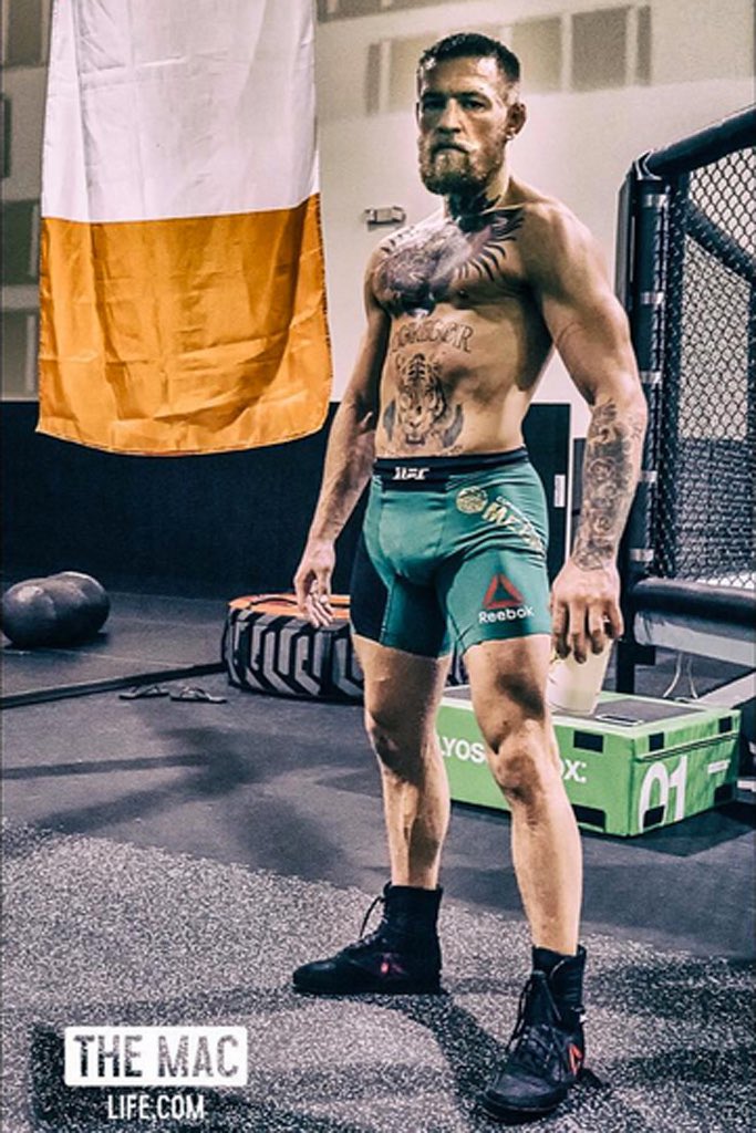 BeyondTruth9's tweet image. BareFoot To Boot = Restriction. #AnkleWeights &amp;amp; EatSleepTrain in #Fightnight Boots 💯 @TheNotoriousMMA @John_Kavanagh @danawhite @SBG_Ireland