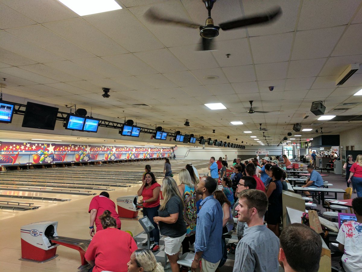 Mr_S_Pickering's tweet photo. @SterlingMiddle1 Ts showing off their bowling skills! #sterlinggrit #collaborativecultures #lcps18 https://t.co/UCzTinIWal