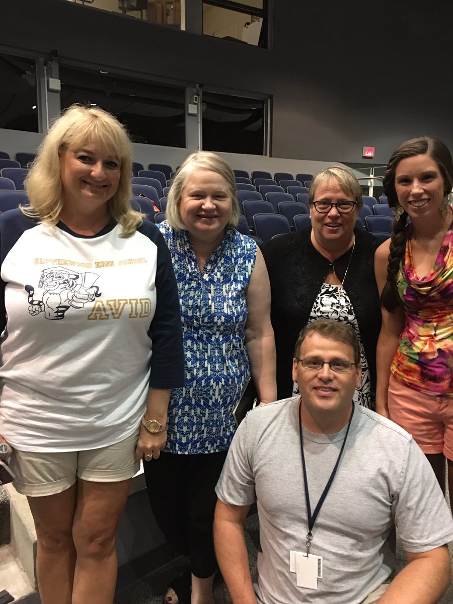 pbusbee61's tweet photo. #BengalNation #m3c2 https://t.co/zWtVW3voJB
