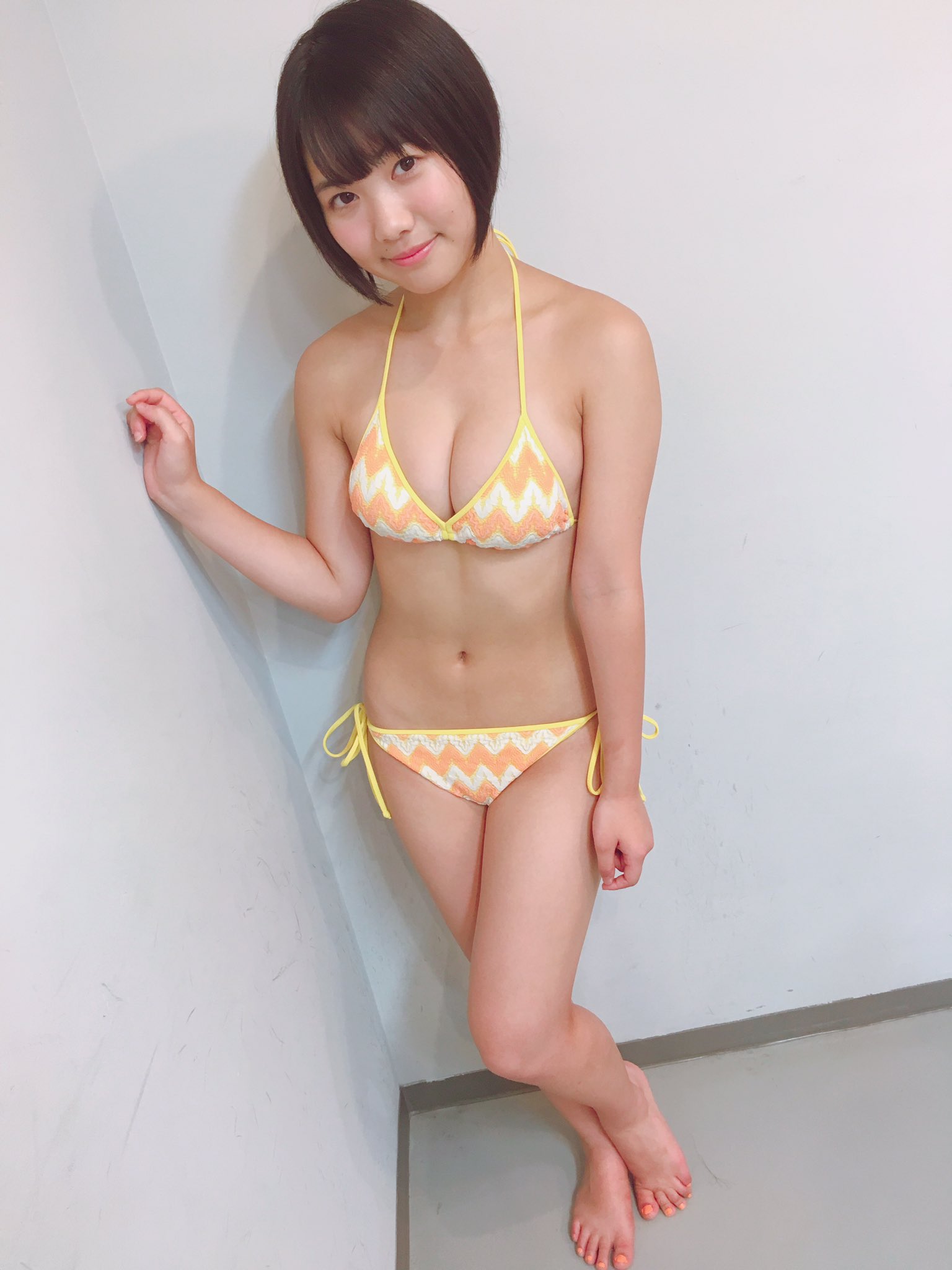虹のコンキスタドール 的場華鈴 等身大タペストリー 虹のコンキスタドール 等身大タペストリー 的場華鈴 的場華鈴@虹