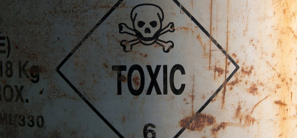 SPartitioning's tweet photo. Your #Workplace May Be #Toxic for Your #Health.... https://t.co/O7wwt0ZdcC https://t.co/zGg2xcUeEa