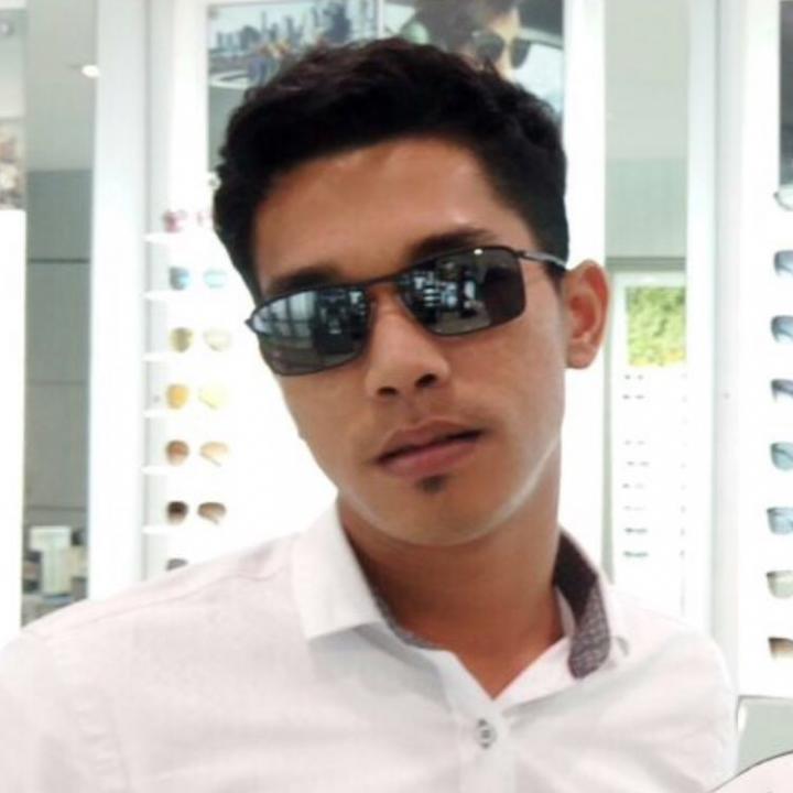 Come hangout with me on #BIGOLIVE bigo.tv/sid/2108118008…