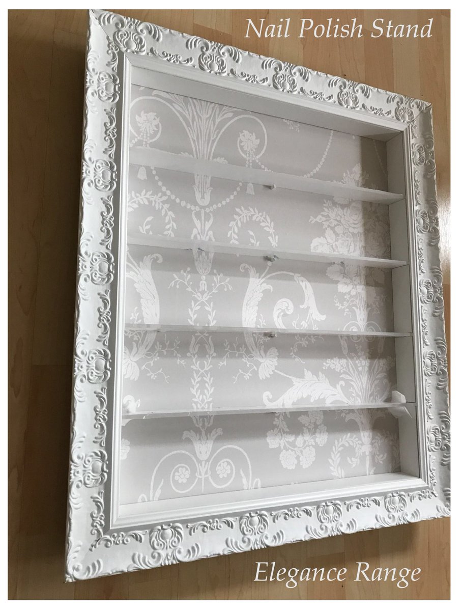 We're looking fwd to <a href="/olympiabeauty/">Olympia Beauty Experience</a> #eyecurl will be there Stand ƒ150 with #eyecurl and our beautiful #elegance Nail Polish Stands. 1-2 Oct.