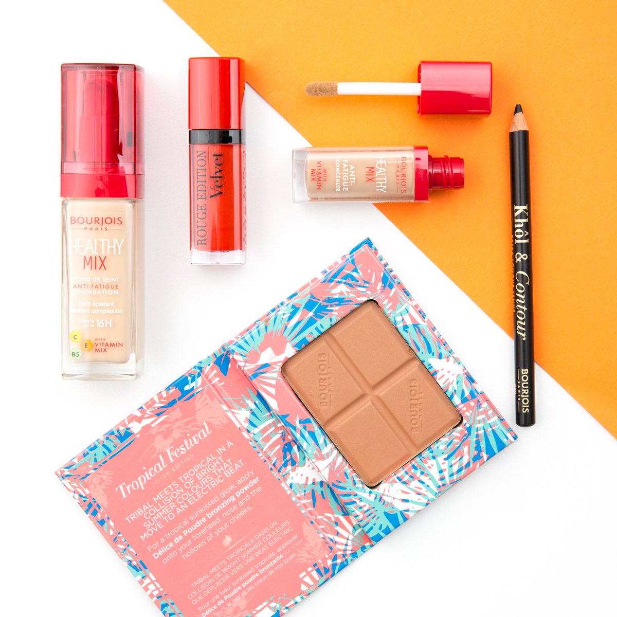 Cena con amigos para ir despidiendo las vacaciones… ¿Cuál es tu look para esta ocasión?