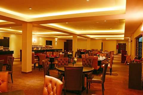 romanticsafari1's tweet photo. For romantic dinners email romanticsafaris1@gmail.com or web https://t.co/YebthDQaFc https://t.co/sAPUOyrvYl