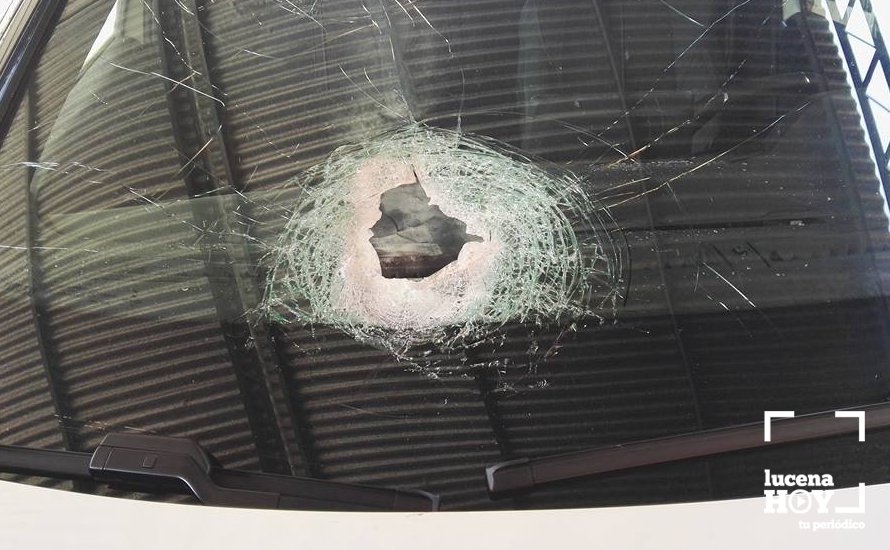 guardiacivil's tweet photo. #Colabora
Si conoces a los 💀💀💀 que tiran piedras a los coches en la autovía entre Montilla y Aguilar #Cordoba 📞062

https://t.co/0Qe3XReRRh https://t.co/ywWSCXfix4