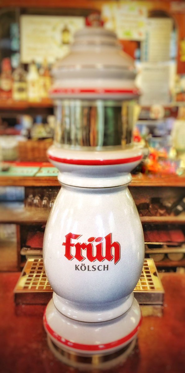 ZeitgeistPub's tweet photo. We are the 1st bar in LDN to have the World Famous Früh Kölsch on DRAUGHT, starting TODAY!
Here's to @fruhbeer!
#effzeh
#BeTheTrendsetter 😎 https://t.co/lyMBwpErEr