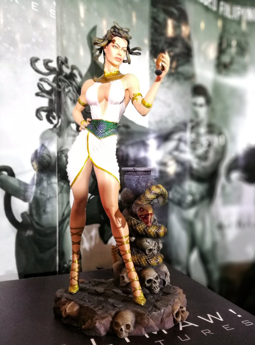 fetchingjam's tweet photo. Halimaw Sculptures ft. our komiks icons: Valentina, Darna, Captain Barbell & Lastikman. (so awesome π) #HistoryCon2017 #HistoryConPH https://t.co/eQl5mB3Gim