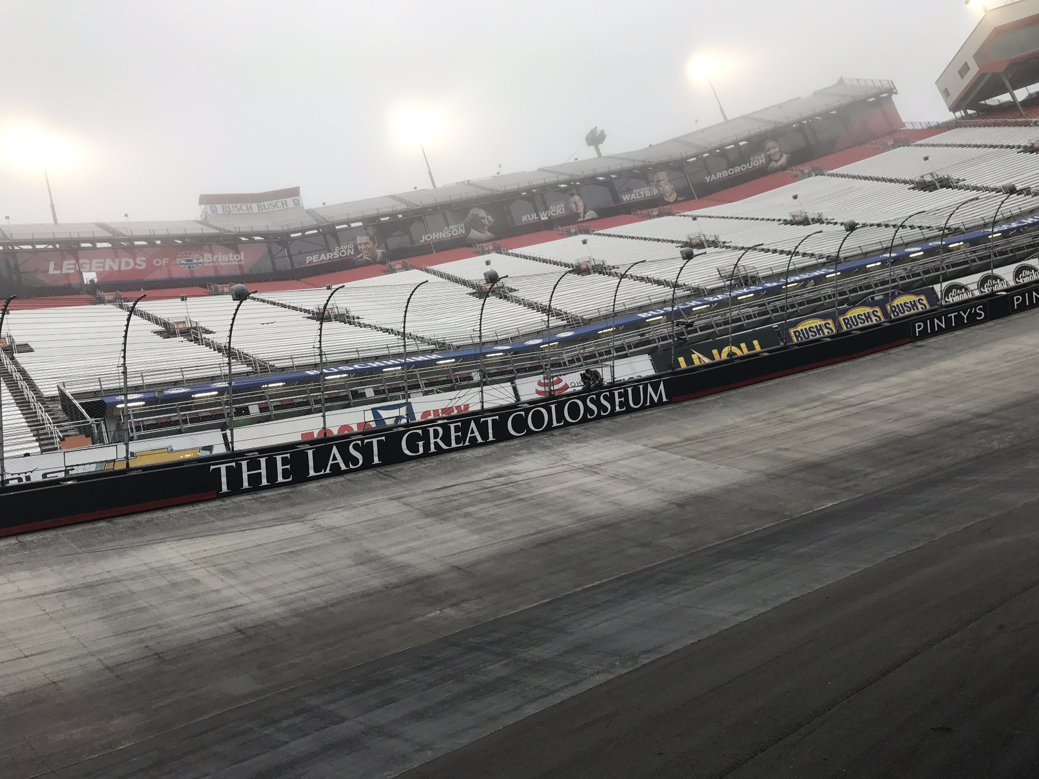 DHWRorgXUAIe4lP.jpg:large