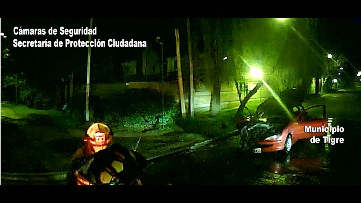 paolarenedo's tweet photo. Gracias al #AlertaTigreGlobal, se apagó incendio en Pacheco sin lamentar víctimas!!
#SPC #COT #BVGP
Video👉https://t.co/WTyZdYhj2b https://t.co/9JjcHbm3o1