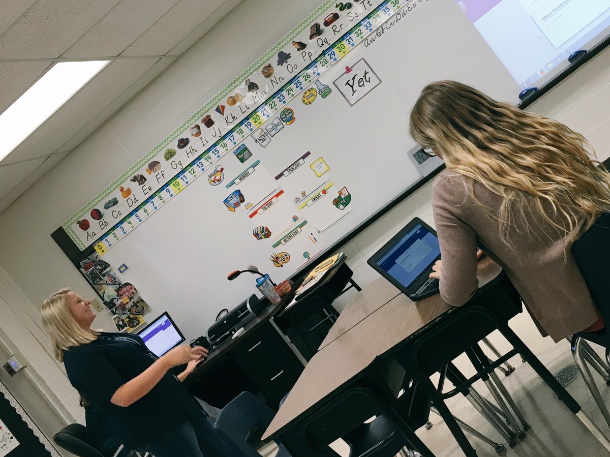 KCSDisRBTL's tweet photo. Getting Googly with TME and learning so much from their teacher leaders! @k_callahan4 @me1odystacy @missbrown111 #TMEGenius https://t.co/mKiA5SUl8C