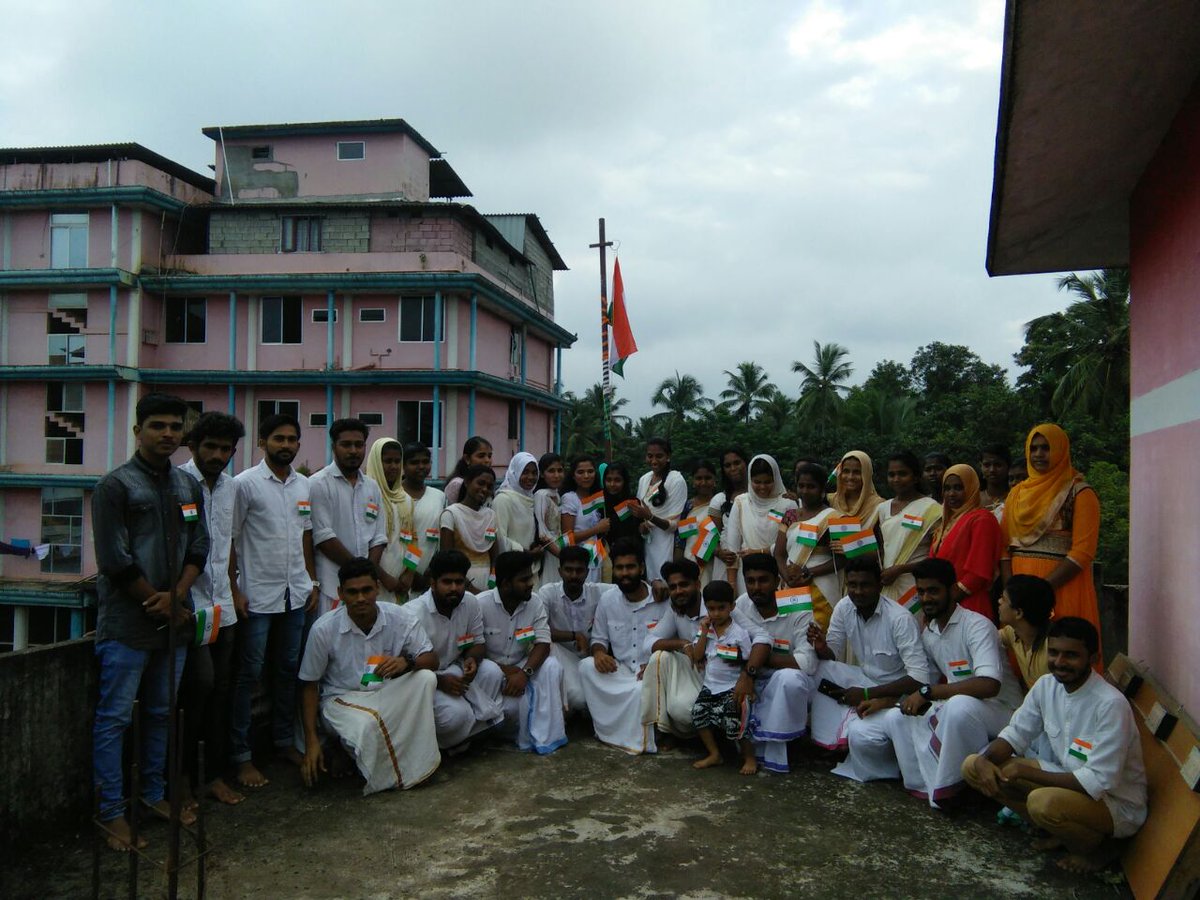 SynchroServeGS's tweet photo. SynchroServe celebrated #Independenceday2017 across the country in 14 states.
At kerala @SynchroServeGS @RajivPratapRudy @PMOIndia @mbejawar https://t.co/GUAM3bxB0J