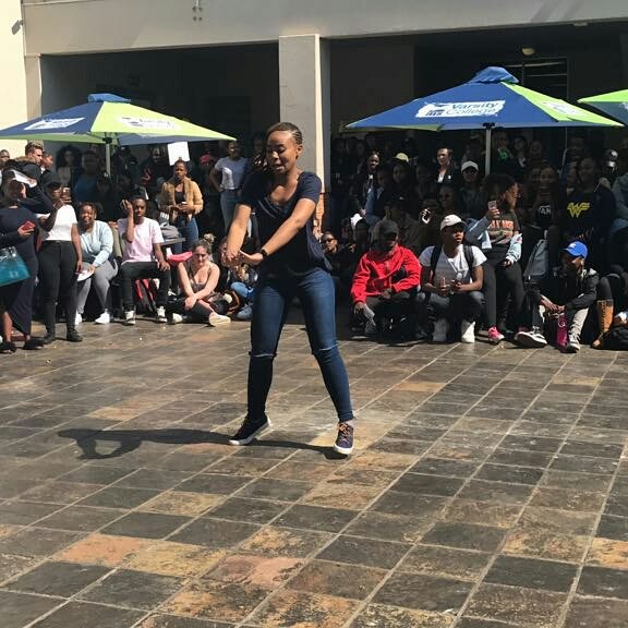 Varsity_College's tweet photo. #VCSandton held a dance-a-thon during Meridian Hour, where a student walked away w/ a R1000 #VCMeridianHour https://t.co/H6d6XvQpaC