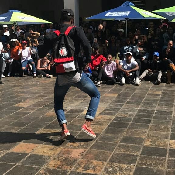 Varsity_College's tweet photo. #VCSandton held a dance-a-thon during Meridian Hour, where a student walked away w/ a R1000 #VCMeridianHour https://t.co/H6d6XvQpaC