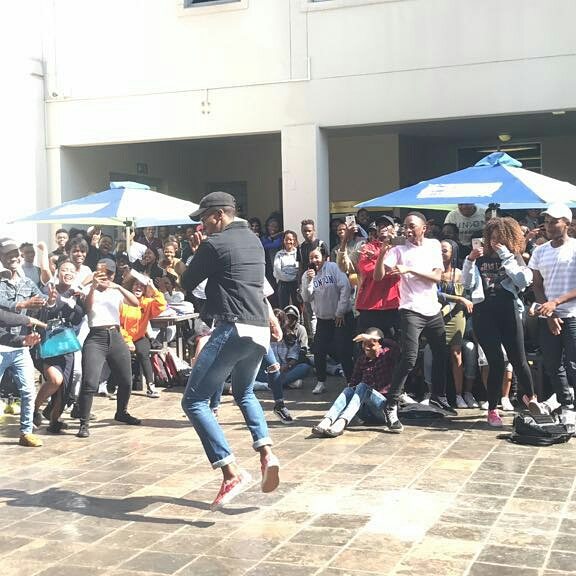 Varsity_College's tweet photo. #VCSandton held a dance-a-thon during Meridian Hour, where a student walked away w/ a R1000 #VCMeridianHour https://t.co/H6d6XvQpaC