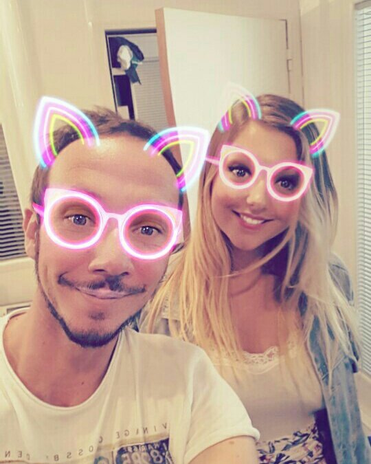 KarelFunradio's tweet photo. Trop cool de retrouver l'équipe de @Lovinfun et @alice_funradio 😇J-5 avant le retour de #lovinfun la famille 😘❤ https://t.co/H13XxBEGoh