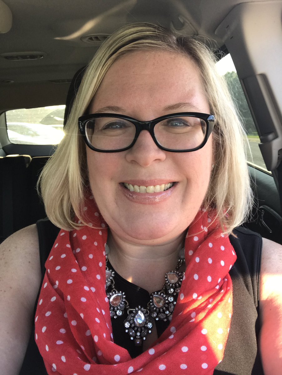 KathleenKColgan's tweet image. @sboucek Wearing red because Sara said! #NoRedNumbers