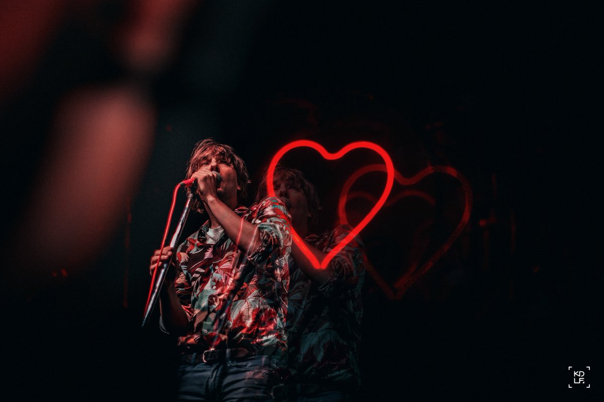 hey_rocket's tweet image. Phoenix : Live in Manila | Aug 15, 2017

@wearephoenix | Photographed in collab with @karposmm ⚡️ More soon @ karendelafuente.com 🚀