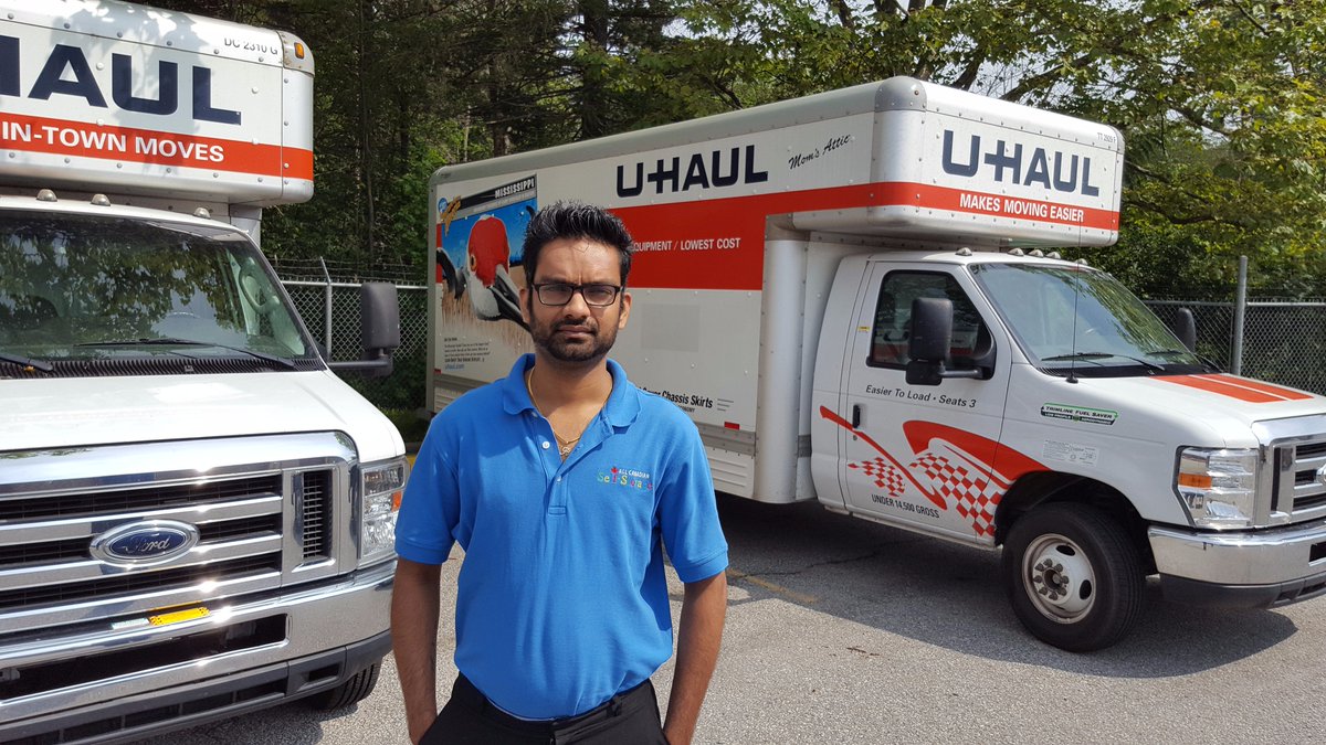 All Canadian Self Storage tweet media