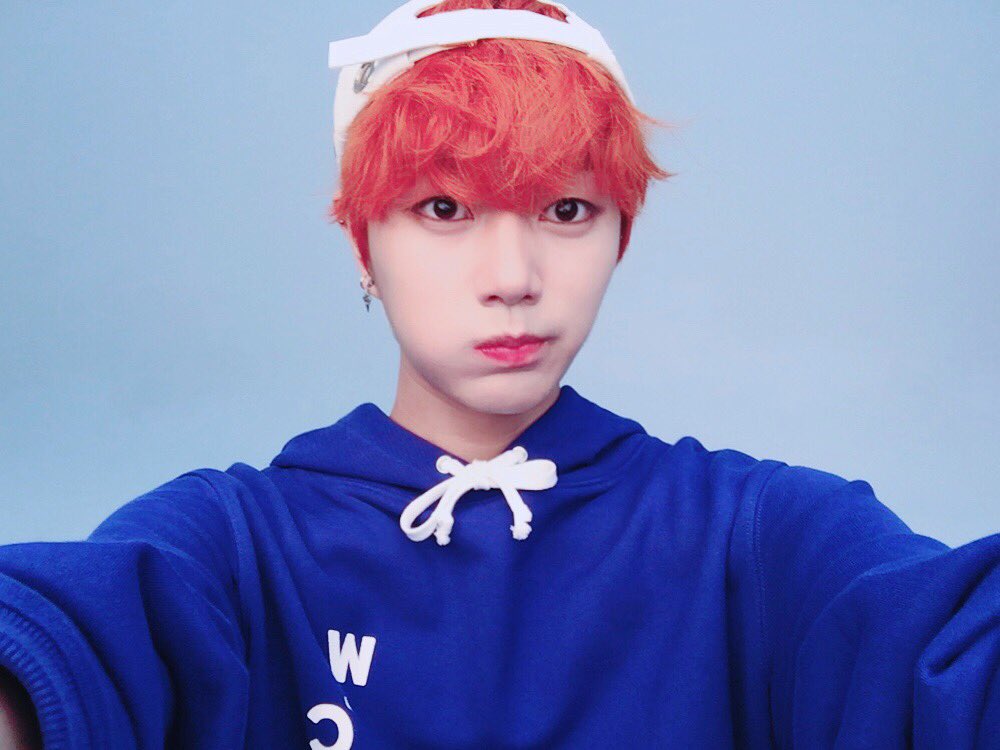 mxv_taichi's tweet photo. 오늘도 수고했어요^ ^
난 지금 부터 드럼 연습 ~~~ https://t.co/gaLqMcajQS