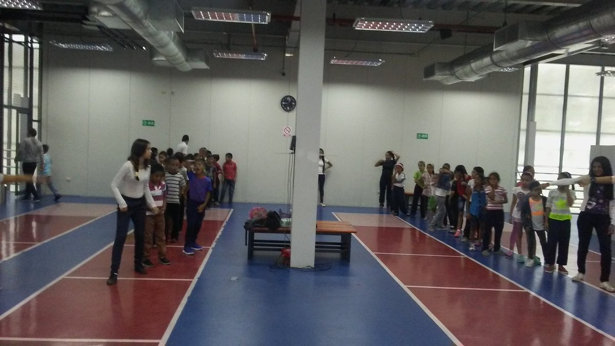EA_cbittrujillo's tweet photo. Los Niños y Niñas tambien disfrutan de la Sala de Esgrima en el Plan Vacacional @Fundabitrujillo @salatrujillompp @suarezswilson @Fundabit https://t.co/chr60DFin2