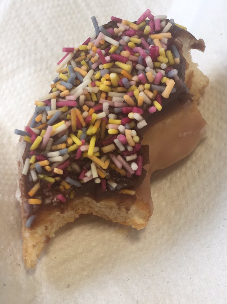 Alba Pellaroque tweet media