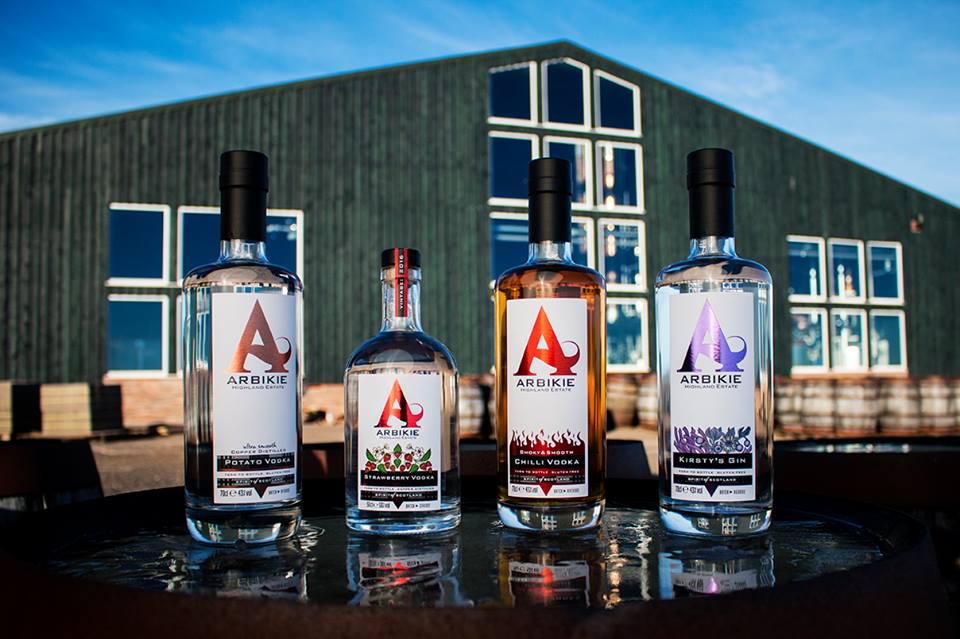 In #Edinburgh for the <a href="/edfringe/">Edinburgh Festival Fringe</a> then head along to <a href="/PopUpCocktail/">The Cocktail Kitchen</a> on Market Street for some tasty #arbikie cocktails! #fieldtobottle