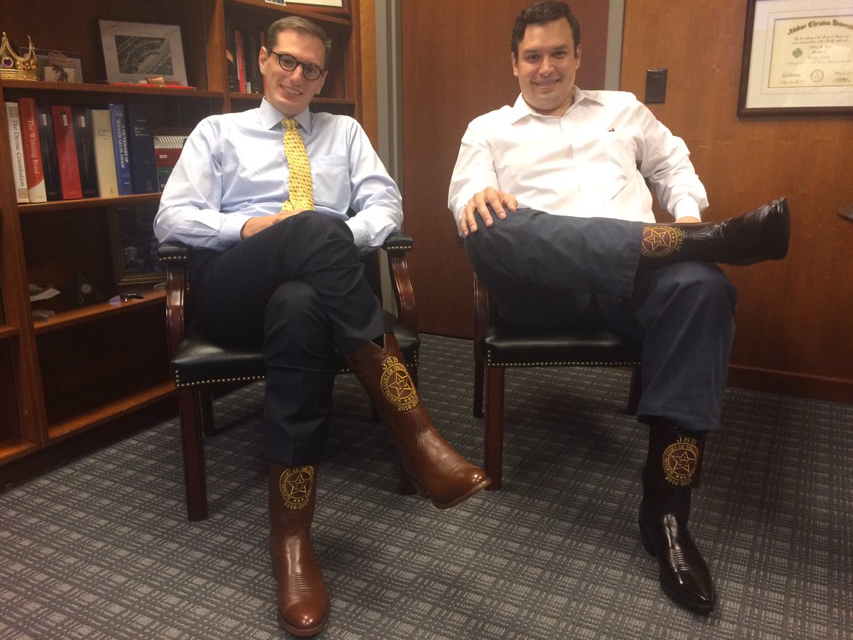 JeffBoydTX's tweet photo. They survived the year &amp; earned their #JSBBoots! 🙏 for your good work, @JE_Maltz &amp; Christian Harris. @Lucchese1883 @AllensBoots @cowboyboots https://t.co/Wkge8JSizr
