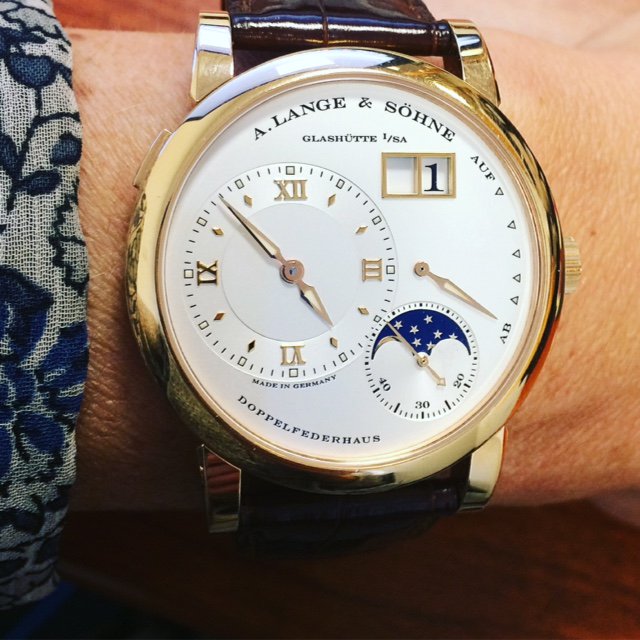 #alangesoehne Lange 1 Moonphase offered @antiquorum NY fall auction. Est: $15K - $20K. Have a watch to  sell? Call us at (212) 750-1103.