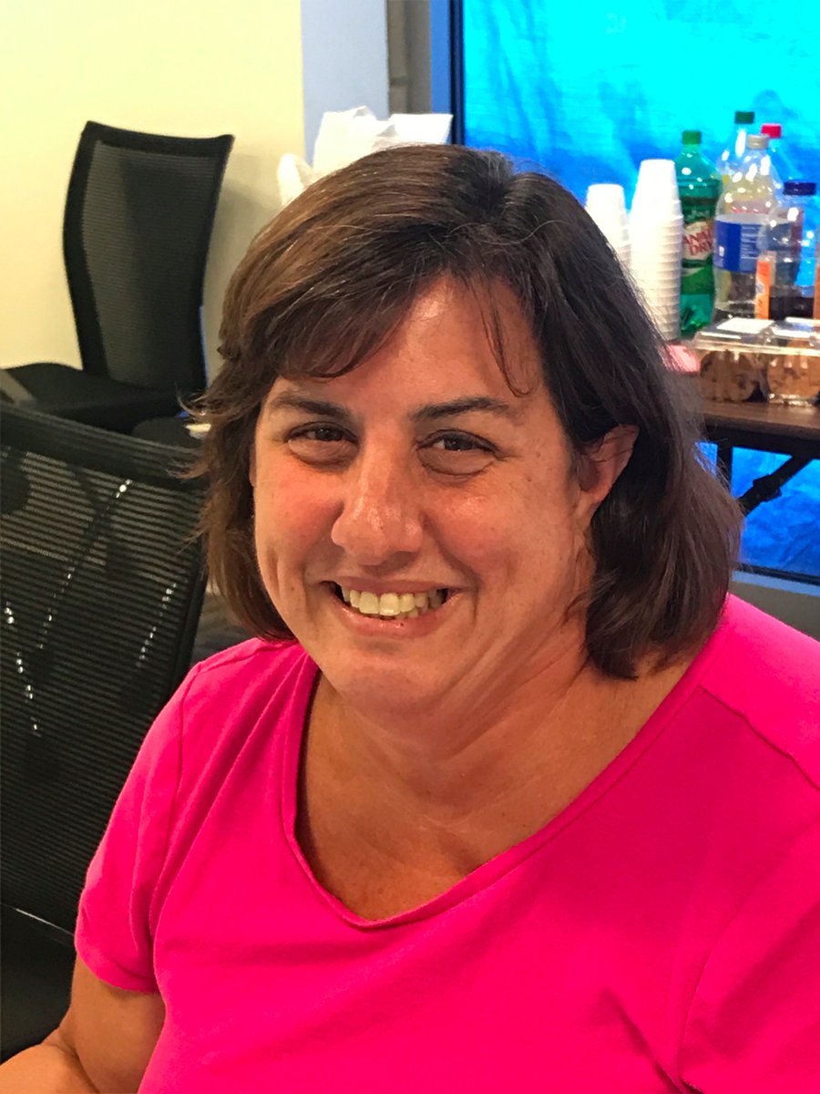 edisonfellows17's tweet photo. Wendy Orzechowski is a 2017 Summer Fellow in the Edison Office. https://t.co/TgLBS5sZ61