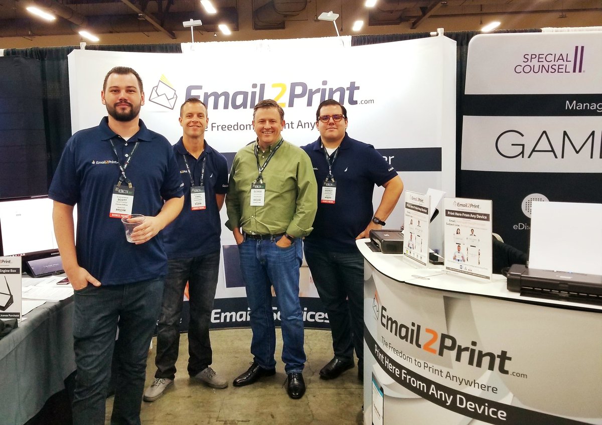 Email2Print's tweet photo. Oasis Discovery visiting #Email2Print #booth236. Thanks for the support Richard #E2P #PAR team #ILTACON #iltacon17 https://t.co/7zzsd1O9wD