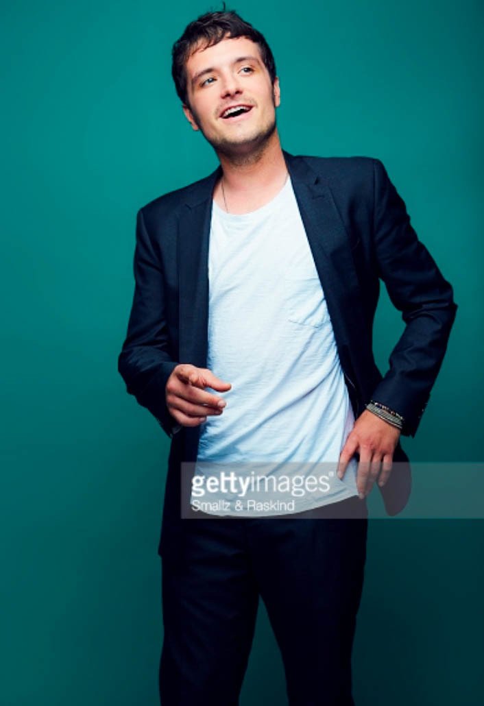 FR_HungerGames's tweet photo. #NEWS 📷 Nouveaux portraits de Josh : https://t.co/jFNnDudPwu https://t.co/DF1Wv3xgid