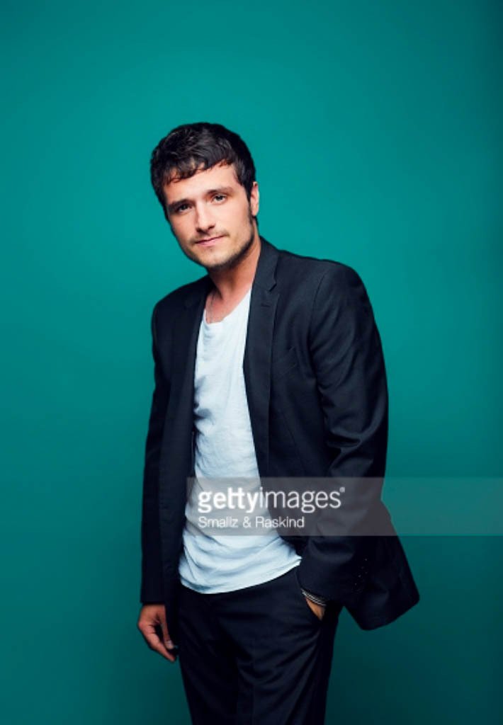 FR_HungerGames's tweet photo. #NEWS 📷 Nouveaux portraits de Josh : https://t.co/jFNnDudPwu https://t.co/DF1Wv3xgid