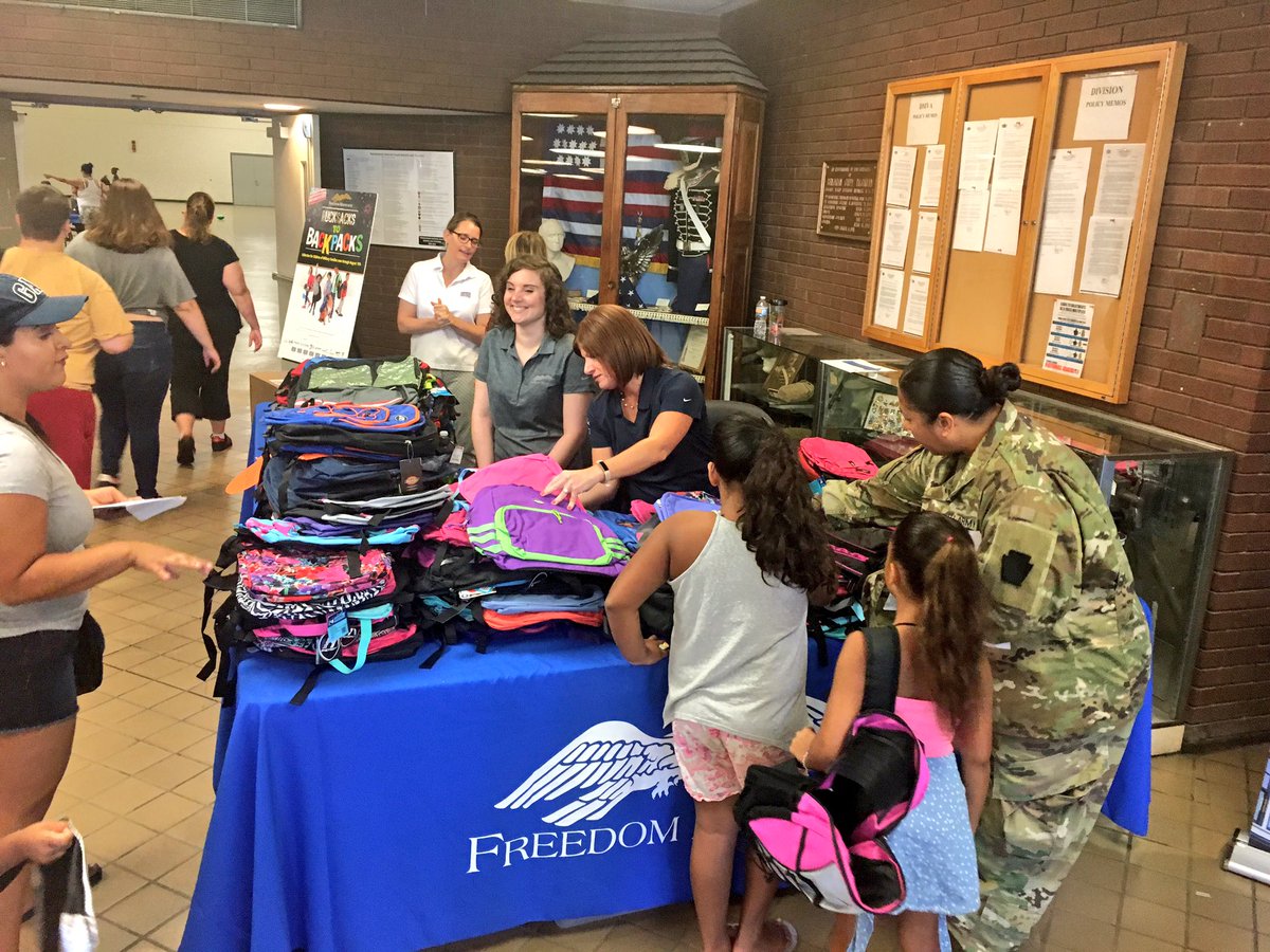 LibertyUSO's tweet photo. Thanks to @FreedomMortgage, local #military families are receiving free #BackToSchool supplies during the #USO #RucksackToBackpack event https://t.co/vdtRY8b3rS