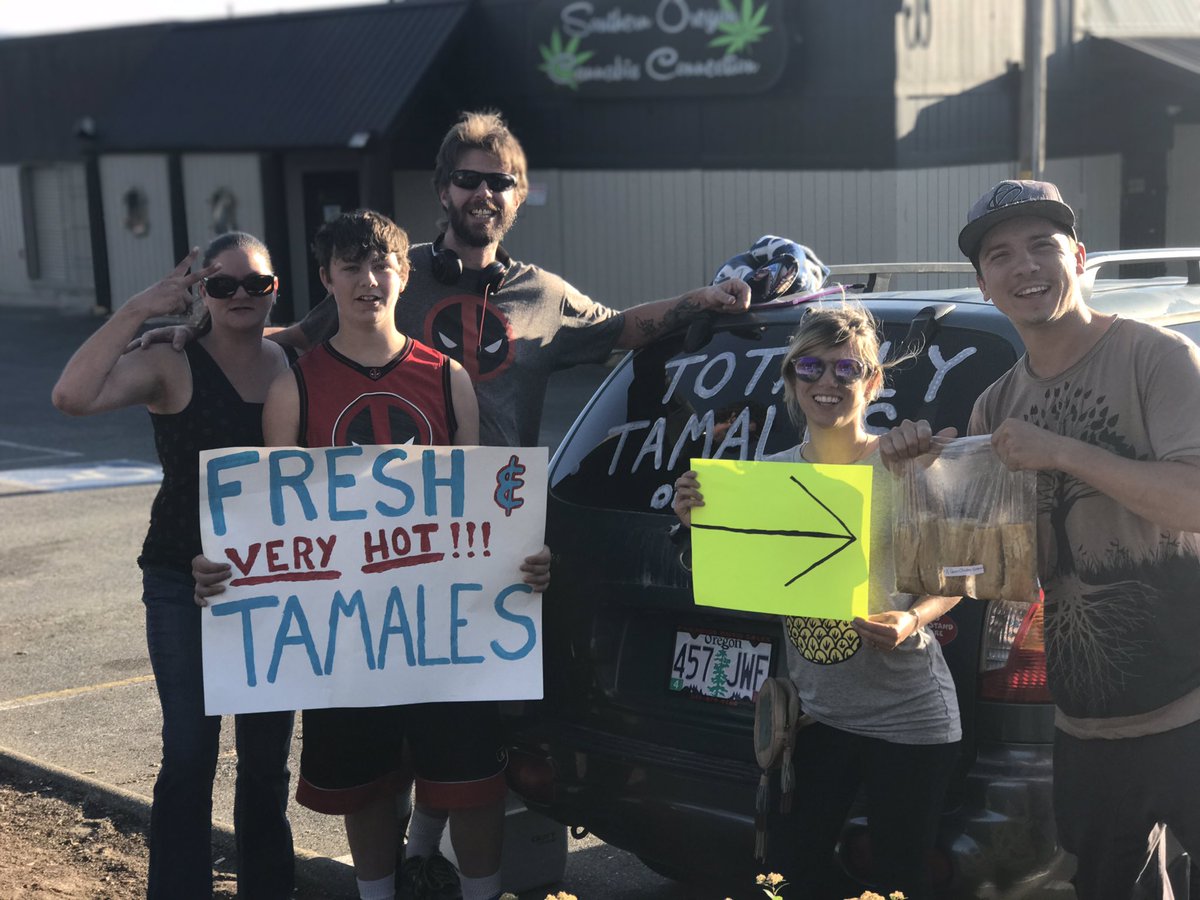 ExecutiveThrill's tweet photo. Had some roadside tamales yesterday that were absolutely incredible! #travel #tamales #oregon #theupbeatpath #spontaneous #eatlocal https://t.co/1To3J6dUBY