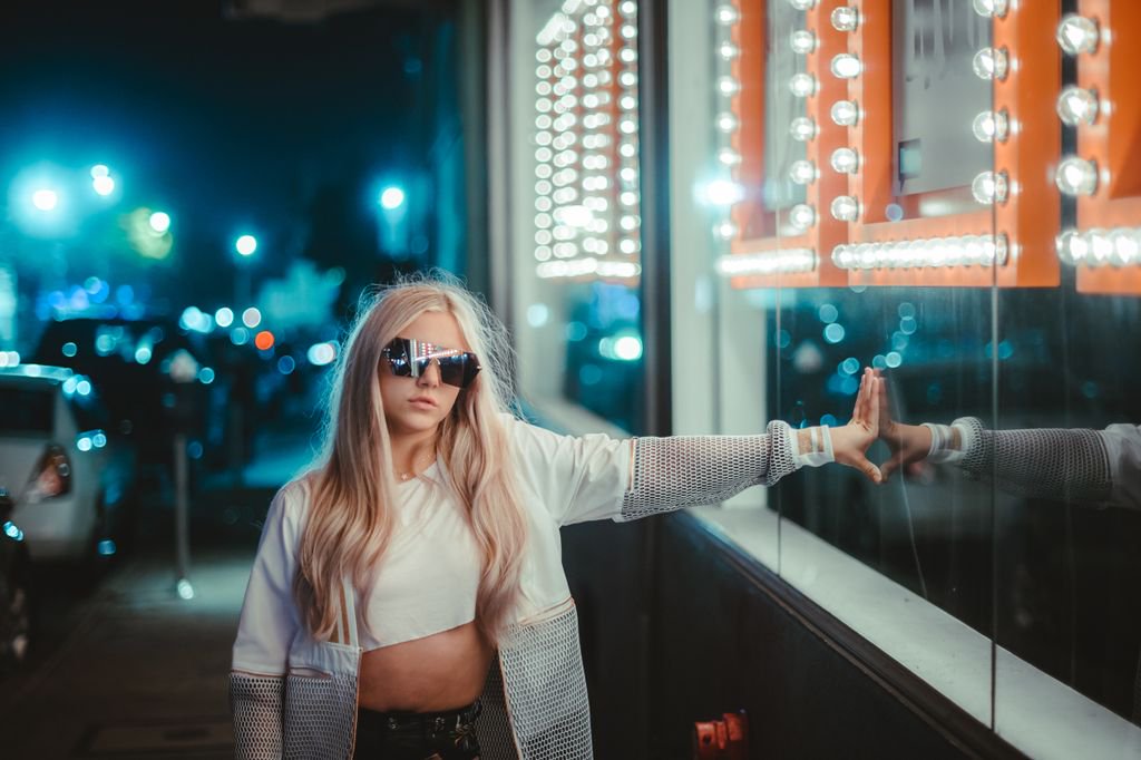 vyeeyewear's tweet photo. We are unstoppable! https://t.co/gguJipONg0
#vyeeyewear #vyebabe #slay | Aura ($44.95) | @DerrickFreske https://t.co/NipX6zWm00