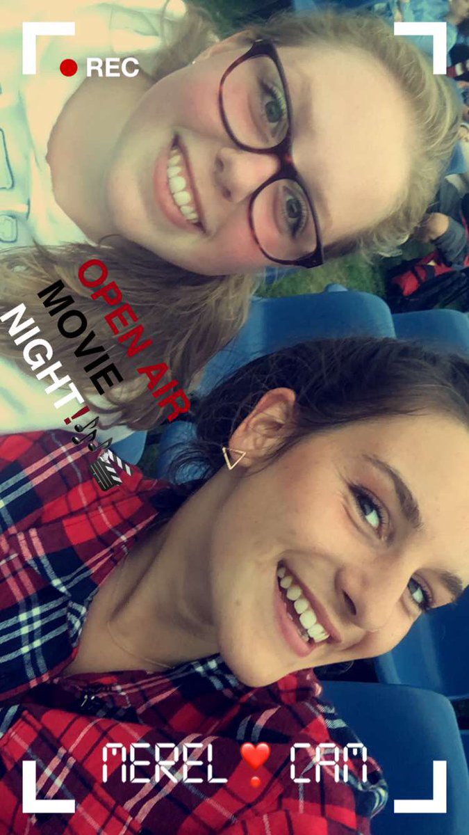 MerelWensink's tweet photo. EEN GROOT FEEST!
#OLFF17 #VUENL https://t.co/Afa0C0TnG3