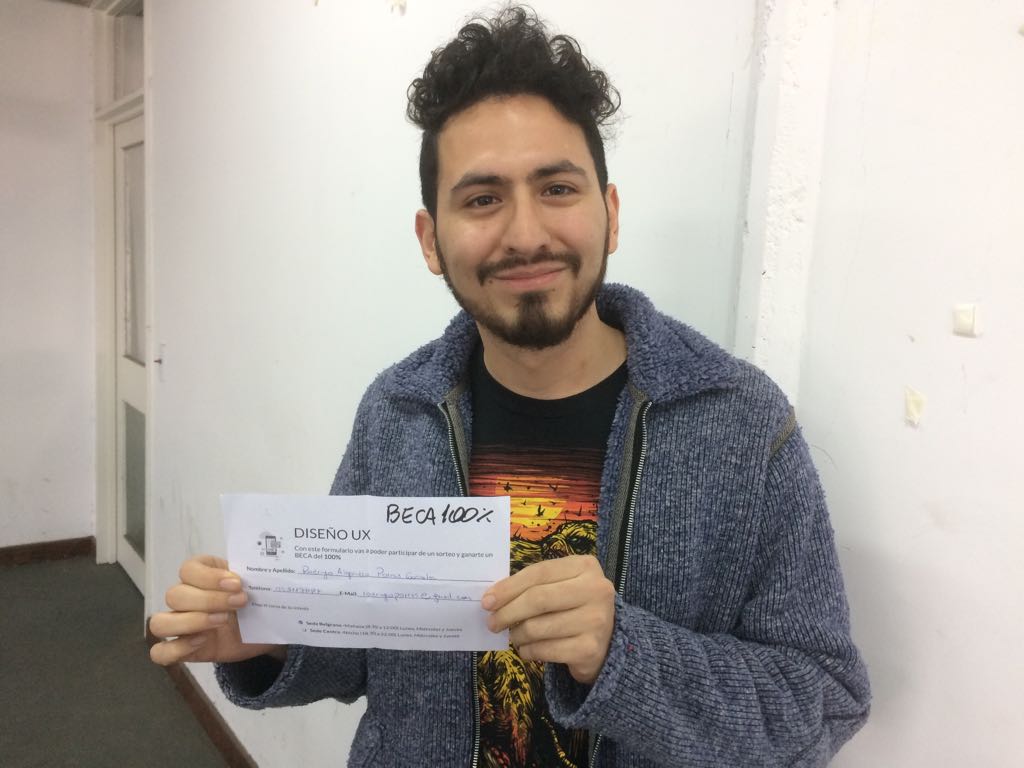 _digitalhouse's tweet photo. ¡Felicitaciones a Rodrigo Porra González! Ganador de la #becaDH que entregamos hoy en el workshop de #DiseñoUX de la #3BDÑ @fadubienal 👁✏️📱👏 https://t.co/dJuLqnERPb