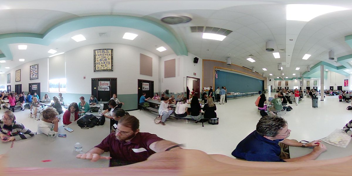 MReimanTech15's tweet photo. Ready to win! #hcedtech17 https://t.co/omEl6NMJIK