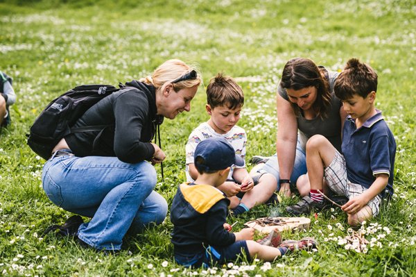 #OutdoorLearning is the best kind! Book onto our #ForestSchool sessions this Fri devonwildlifetrust.org/events/2017/08… #DevonHour <a href="/PostcodeLottery/">Postcode Lottery</a>