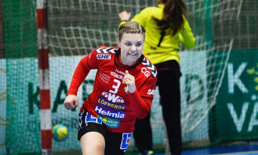 VFSPORTEN's tweet photo. Nyckelspelaren stannar kvar i Hellton https://t.co/GxNYVCrvK9 https://t.co/AlkTe4JgGd