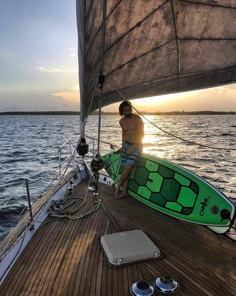 CaribeSUP's tweet photo. Seas the day🌊🏄⛵️⛵️🌞 #sun #optoutside #tortuga #nature #exploremore #supadventures #sail #sea #tuesday #caribe #pad… https://t.co/NzpiyKLNbT https://t.co/wNtTswQCek
