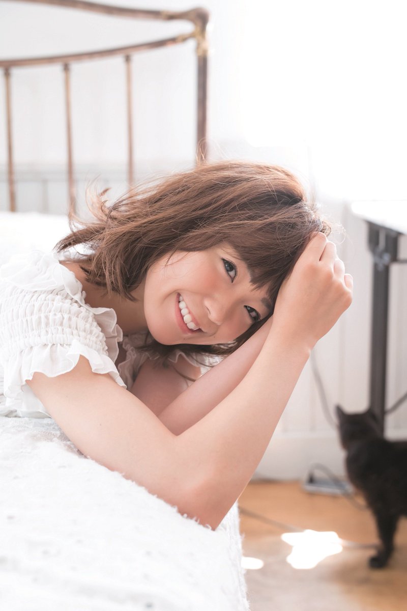 Mantanotaku Ar Twitter 斉藤朱夏 ラブライブ サンシャイン 声優が ヤンジャン グラビアに T Co P6rjxdvspv 斉藤朱夏 Aqours Lovelive Sunshine