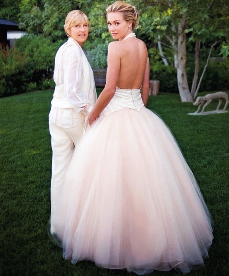 Happy 9th Anniversary to the love birds <a href="/theellenshow/">The Ellen Show</a> and <a href="/portiaderossi/">Portia de Rossi</a>