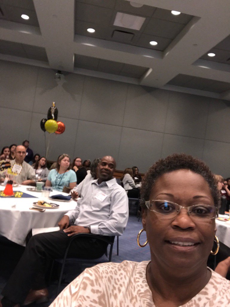 millanee83's tweet photo. @swschoolstx @millanee83 @BGHarbor #mindsetchanging https://t.co/gwdyQ3qCLq